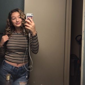 Meet your Posher, Madison